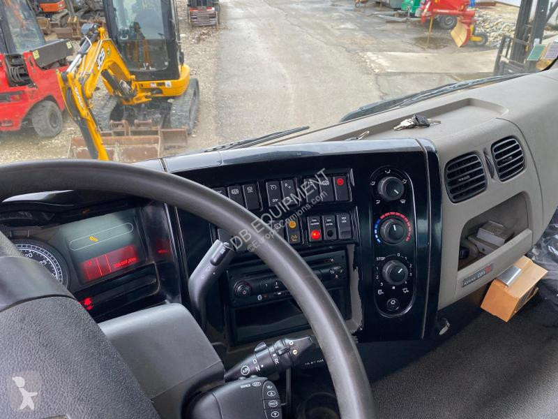 Camion Renault KERAX 8x4 520 BIBENNE CIF UE...