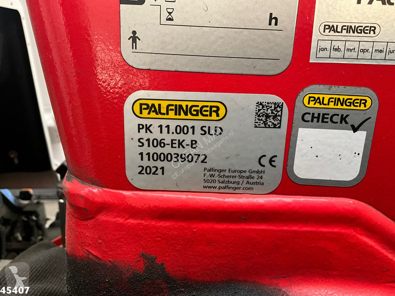 Camión MAN 12.220 Euro 6 Palfinger 11 Tonmeter...