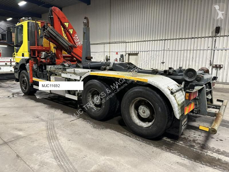 Kamion Iveco F120.22