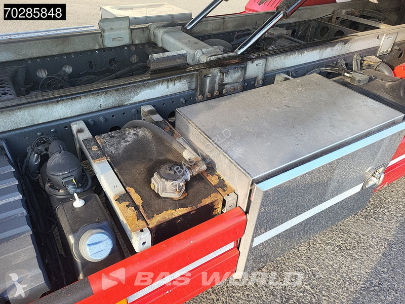 Camion Mercedes 1224 4X2 Monza Abschleppwagen...