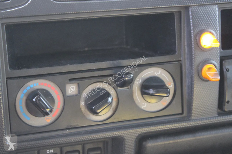 Camion Nissan 45.13 + EURO 4 + KIPPER + ANUAL
