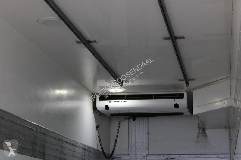 Kamion Mercedes 1924 + THERMO KING 1200 + LIFT...