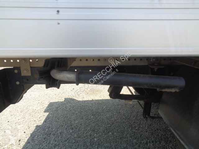 Camion Iveco DAILY 35C16