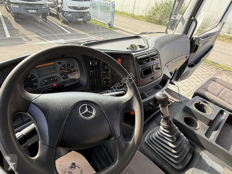 Camion Mercedes 1833