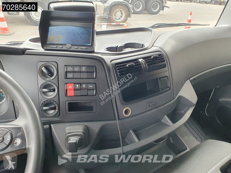 Kamion Mercedes 1524 4X2 15t 6-Cyllnder Tail...