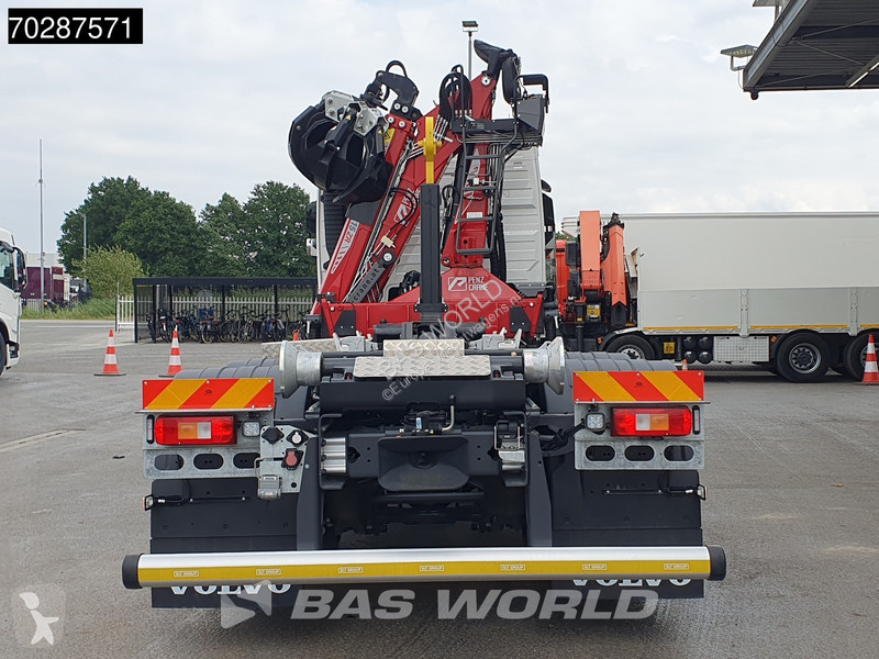Camion Volvo 500 6X2 Penz Crane 15Z9.50R HYVA...