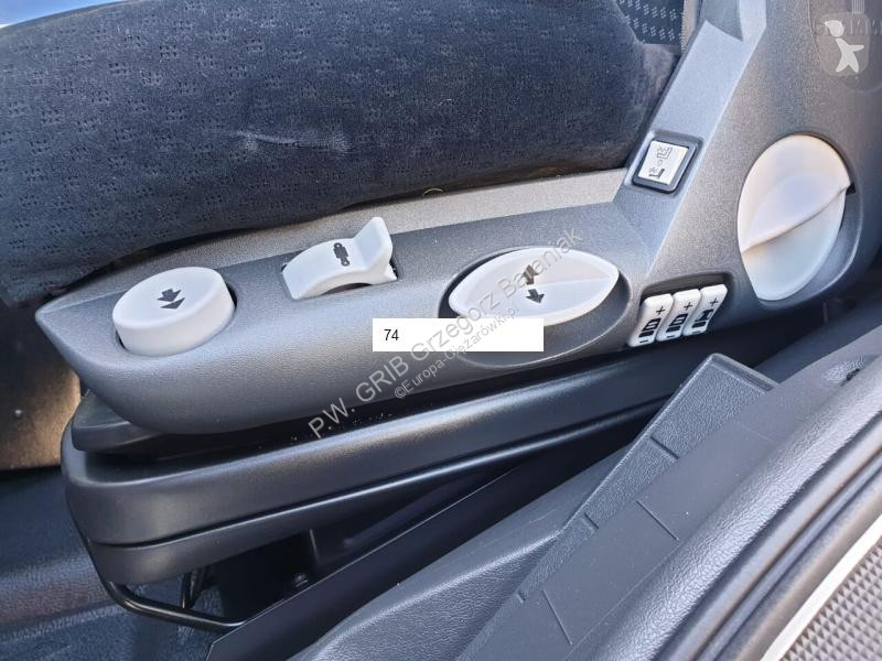 Kamion Mercedes 816 BOX+LIFT DEUSTCHER LKW