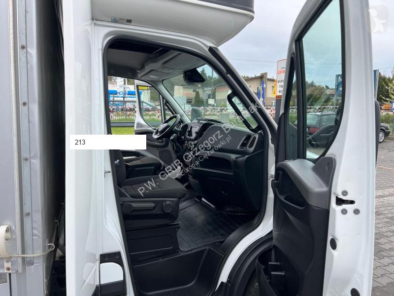 Véhicule utilitaire Iveco DAILY 72C18 70C18...
