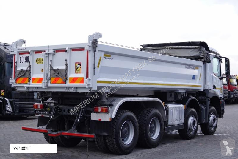 Camion Mercedes 3243