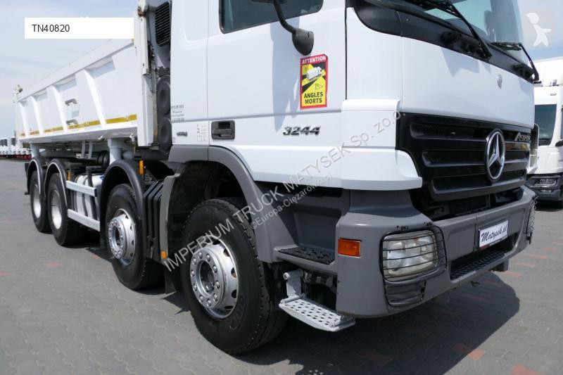 Camion Mercedes ACTROS 32 440