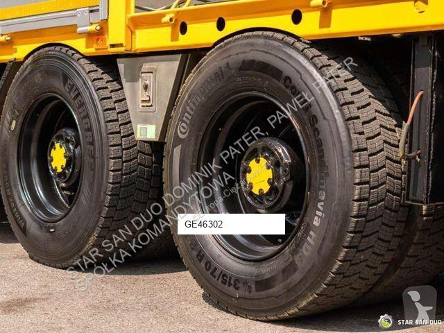 Camion Volvo 8x4 HMF 6020 Fly Jib Winch