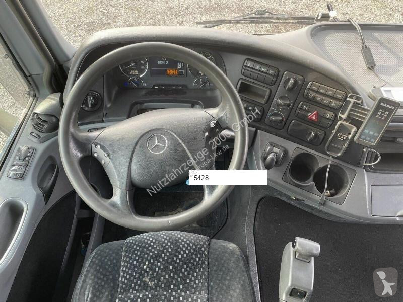 Camião Mercedes