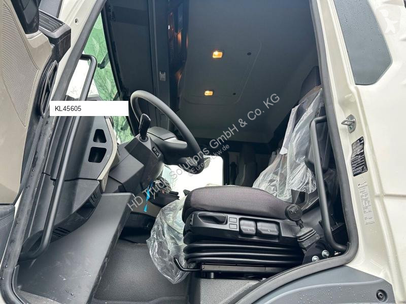 Kamion MAN 228-6