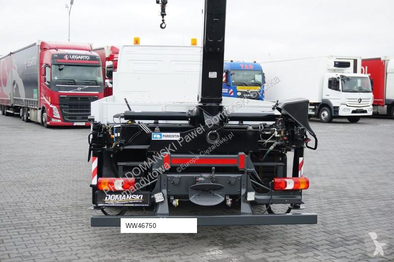 Camión Mercedes 099 B - 3 DUO
