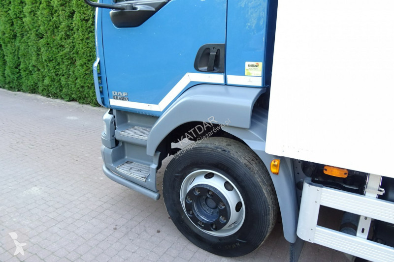 Camion DAF 55220 Euro 5 kontener 14 palet Winda...