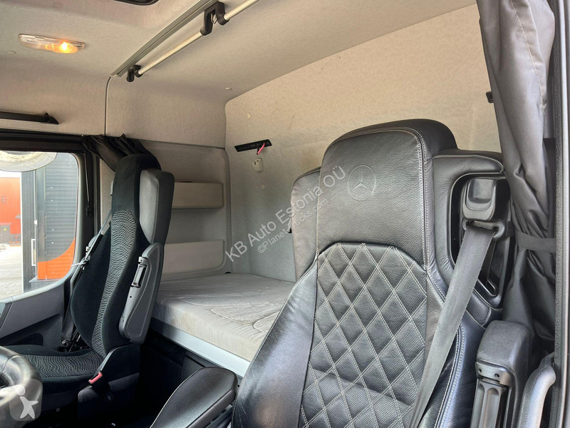 Kamion Mercedes 3253 8x4 2019
