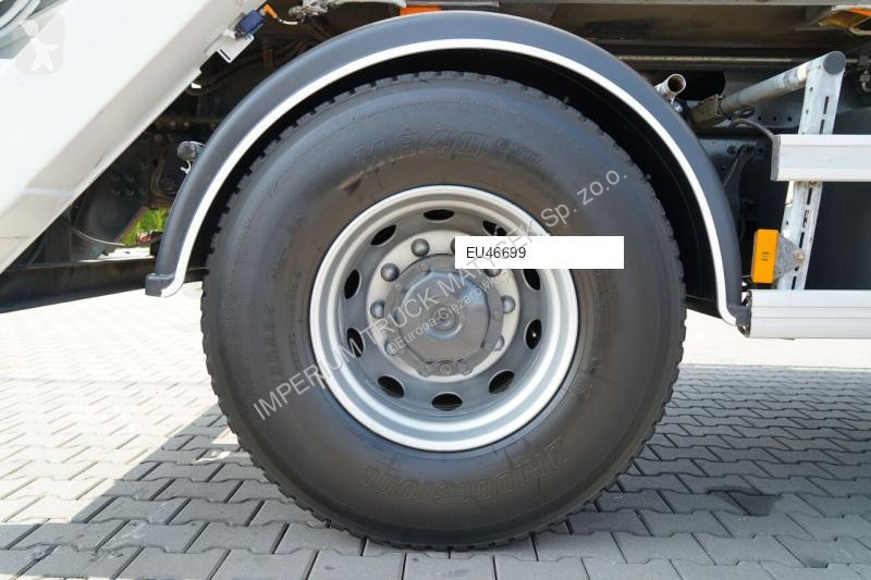 Camion Mercedes MULTI M12 T 