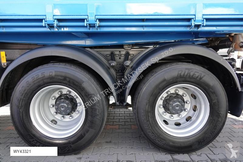 Camion Mercedes AROCS