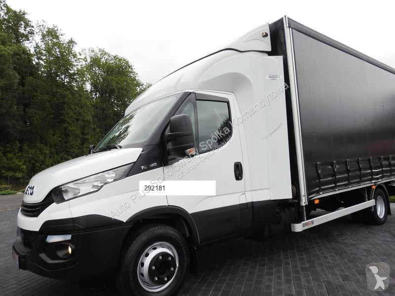 Véhicule utilitaire Iveco DAILY 70C18 PLANDEKA...