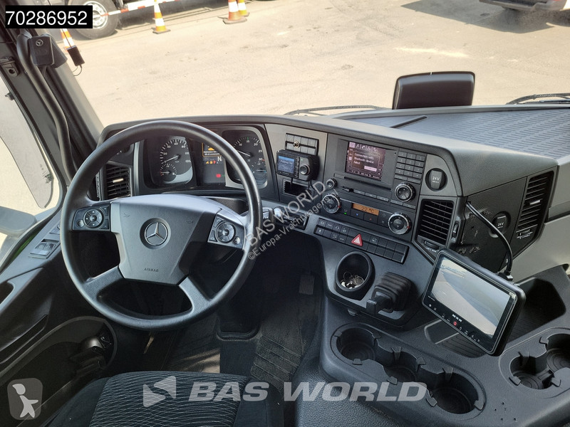 Kamion Mercedes 1827 4X2 19tonner 2tons...