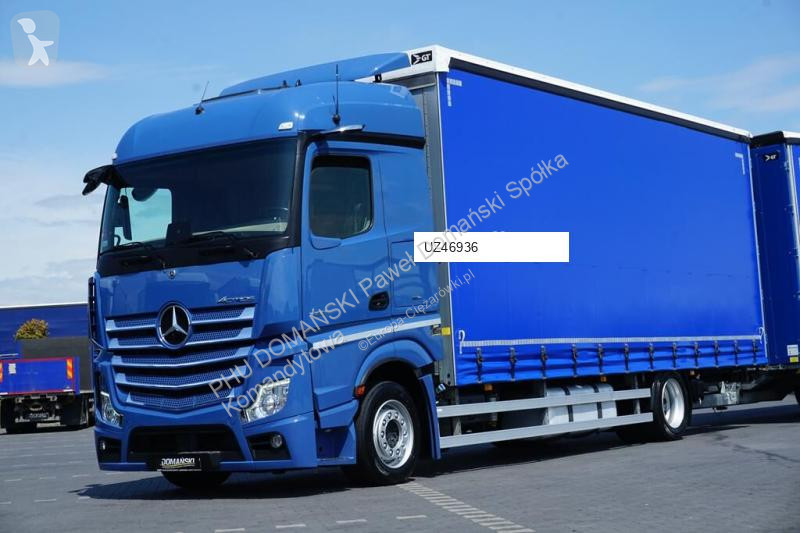 Kamion s návěsem Mercedes / TANDEM