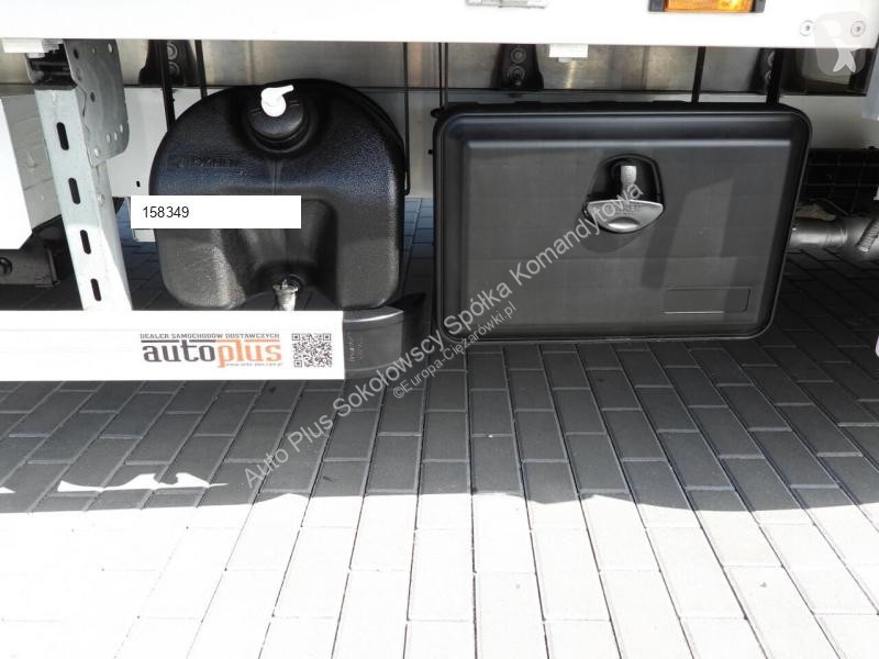 Véhicule utilitaire Renault MASTER PLANDEKA 8...