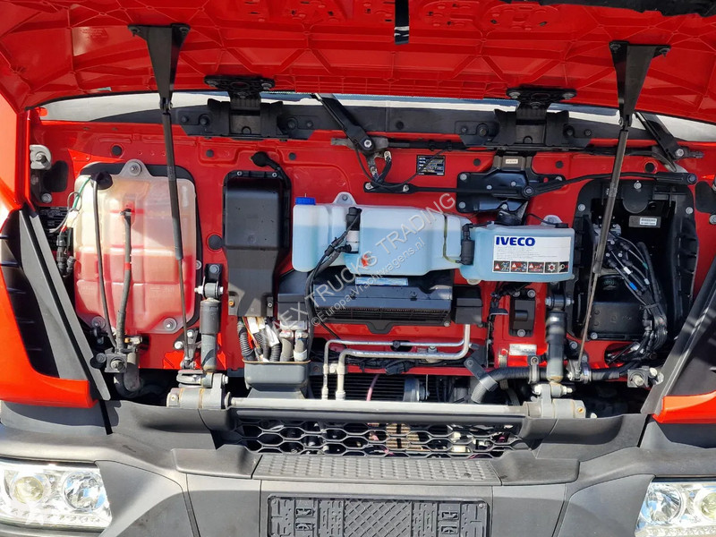 Camion Iveco EuroCargo 120 210 - Isotherm box -...