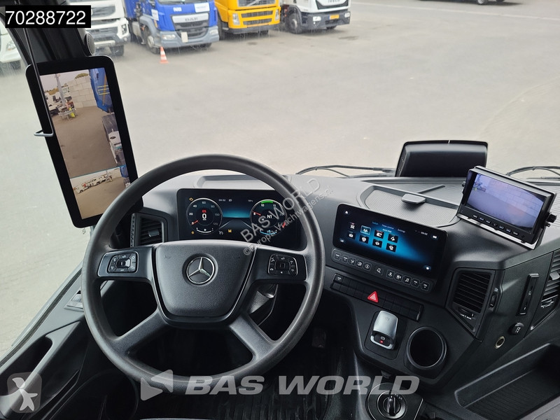 Kamion Mercedes 3243 8X4 19m3 Benne Tipper...