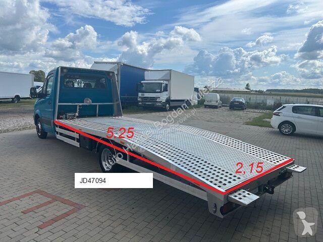 Samochód dostawczy Mercedes 516