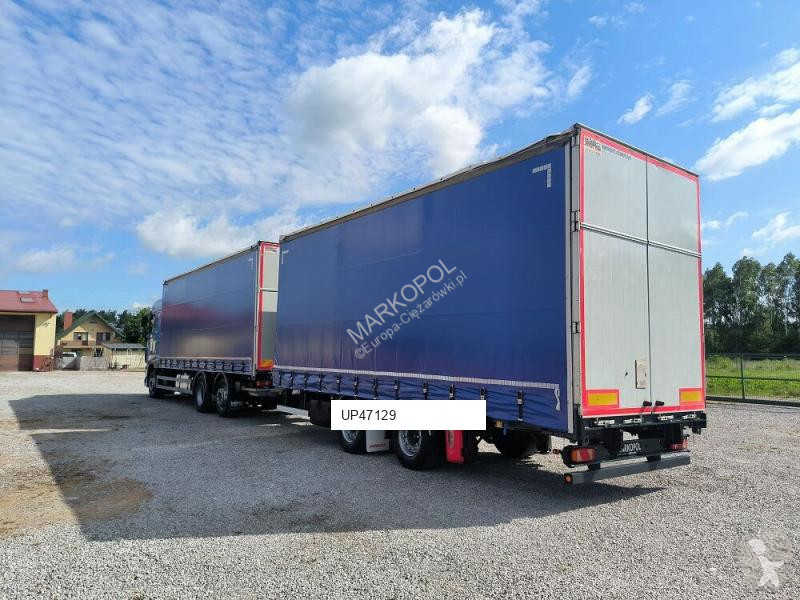 Camion remorque DAF Plandeka