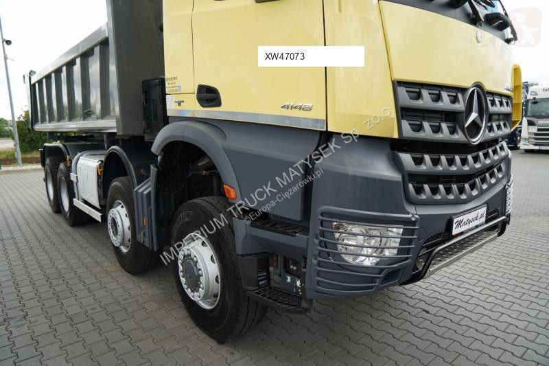 Camion Mercedes AROCS 4148