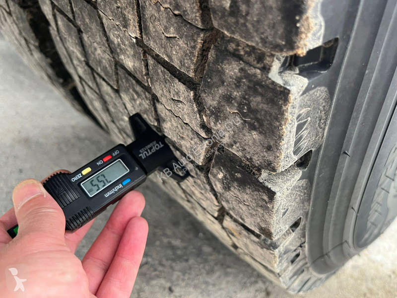 Kamion Volvo 500 8x4*4 GLOBE XL / RETARDER /...