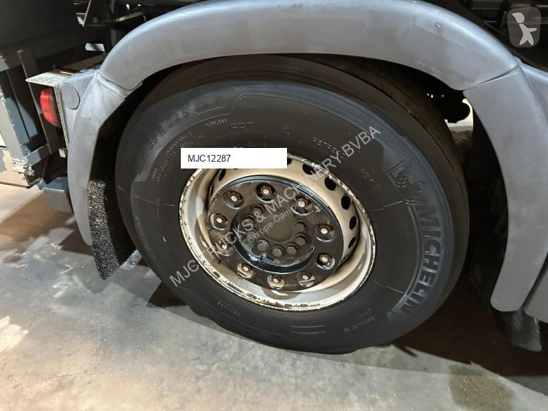 Lastbil Mercedes 16.000 L - 4 COMPARTIMENTS