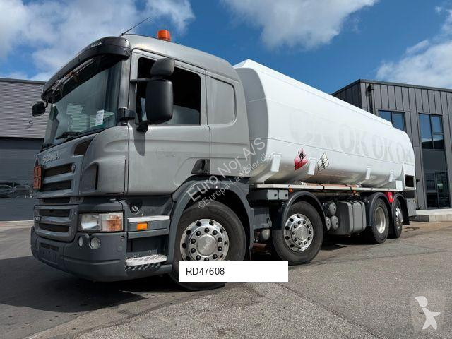شاحنة Scania P400 8x2*6 HMK Bilcon 24.000 l....