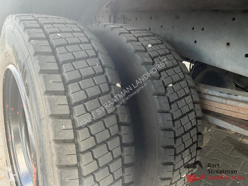 Camión Mercedes 4x2 Euro 0 Handgeschakelde...