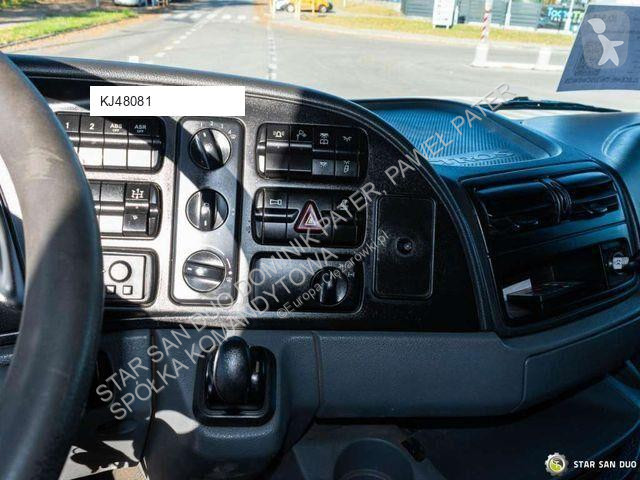 شاحنة Mercedes 4148 8x4 PALFINGER PK 74002 Crane