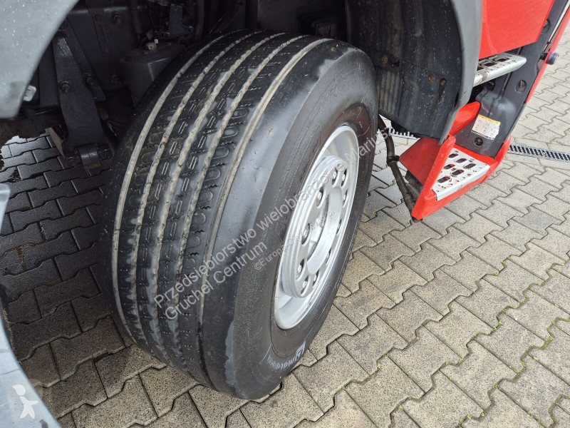 شاحنة Volvo FM 330 / HDS HIAB / 1 OWNER