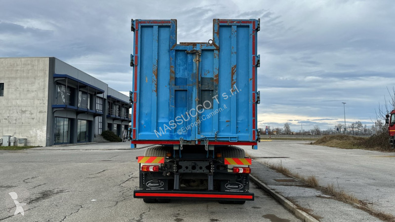 شاحنة Mercedes 4145  8x4