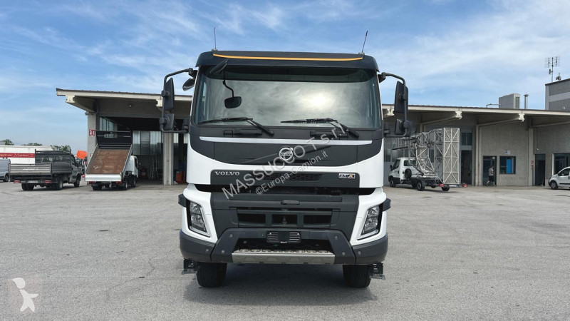 شاحنة Volvo FMX420 4x4