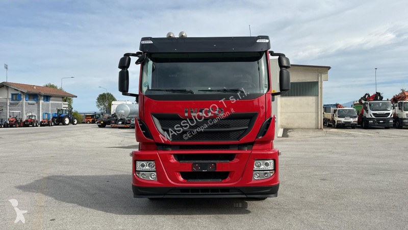 شاحنة Iveco 460 4X2
