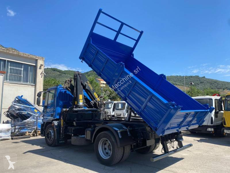 شاحنة Iveco