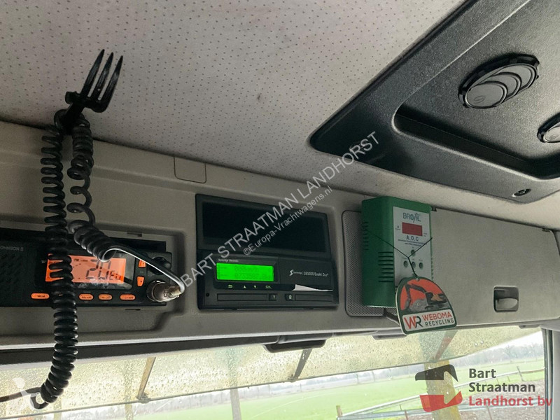 Lastbil Terberg FM2000-T 8X8 met 18m3 kipper en...