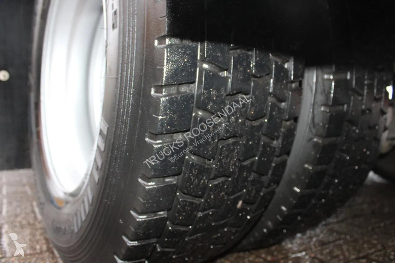 شاحنة Iveco 140e22 + EURO 6 + LOW KM + chereau