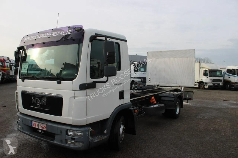 شاحنة MAN 8.180 + Euro 5 + Dhollandia LIFT