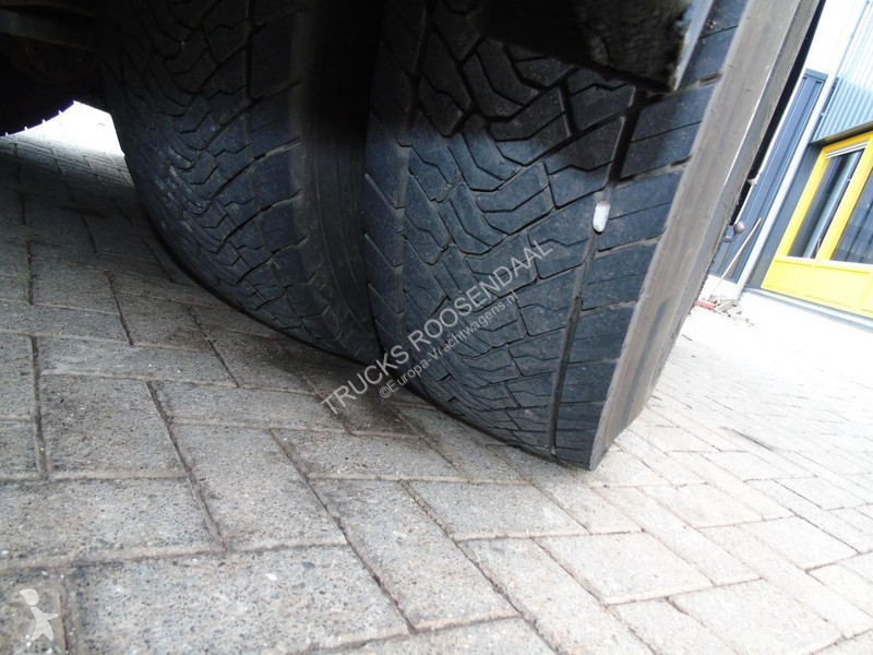 شاحنة Scania + 18.000 + 6X2 + MANUAL