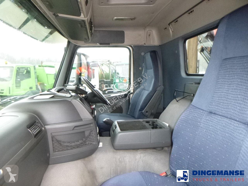 شاحنة Volvo 400 8x2 RHD platform