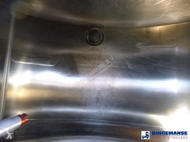 شاحنة Renault 270 dxi 4x2 fuel tank 13.7 m3 / 4...