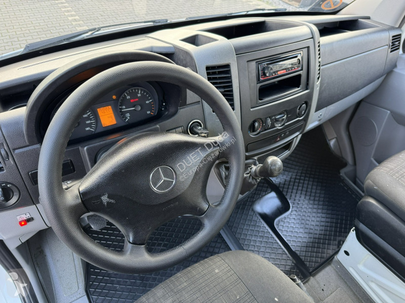 Lastbil Mercedes Zwyżka Podnośnik Koszowy...