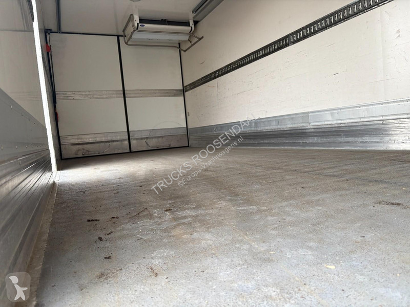 شاحنة Renault MIDLUM 270 DXI + CHEREAU +...