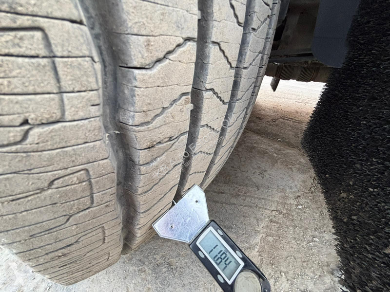 Mercedes 1323 4x2 J.Hvidtved Larsen tank 4000 l...
